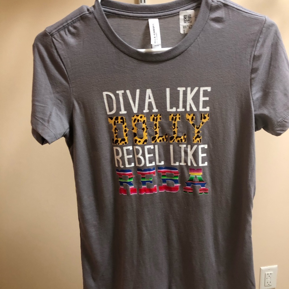 Diva Like Dolly, Rebel like Reba grey T-shirt